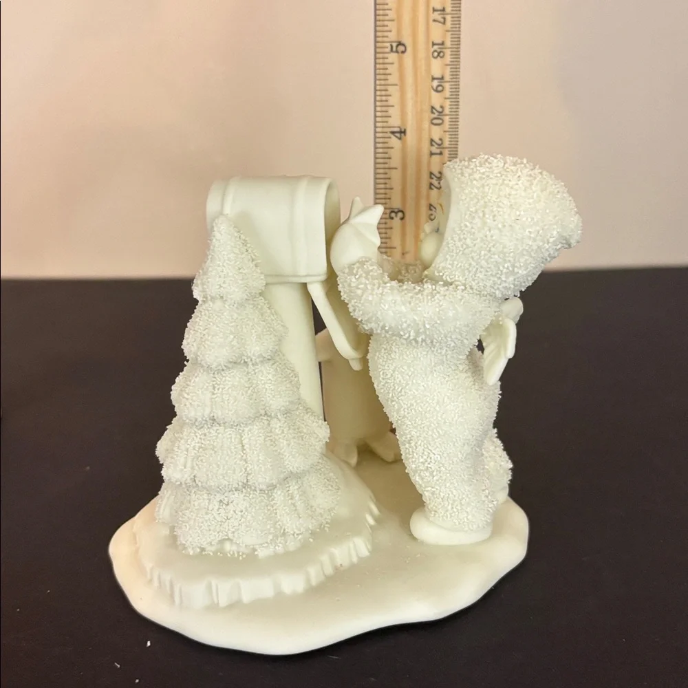 Vintage Snow-babies “You Didn’t  Forget Me” extra Penguin Holiday Figurines